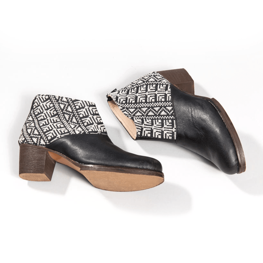 Salma Ankle Boot - Black and Ecru - Be YOUnique
